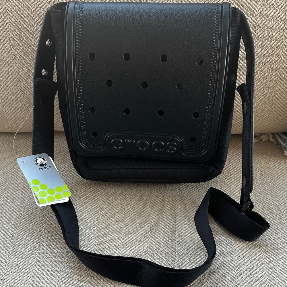 NWT CROCS Crossbody Bag